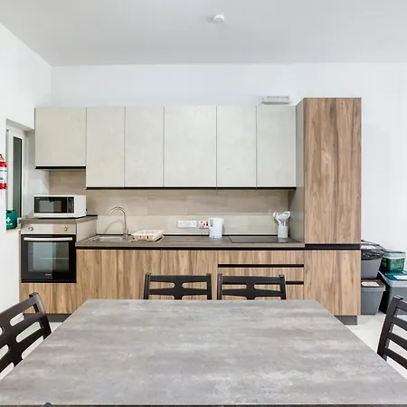 Delightful 3br Sliema Apt Near Promenade By 360 Estates San Pawl il-Baħar